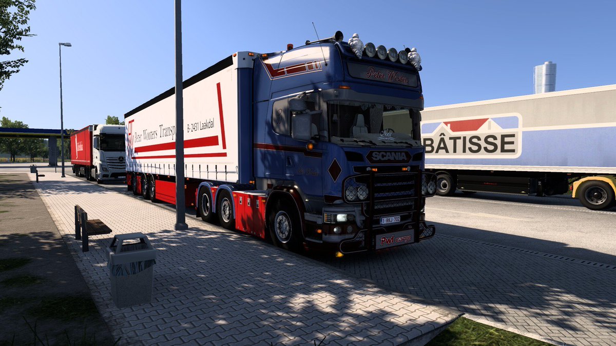 BizGames tweet media