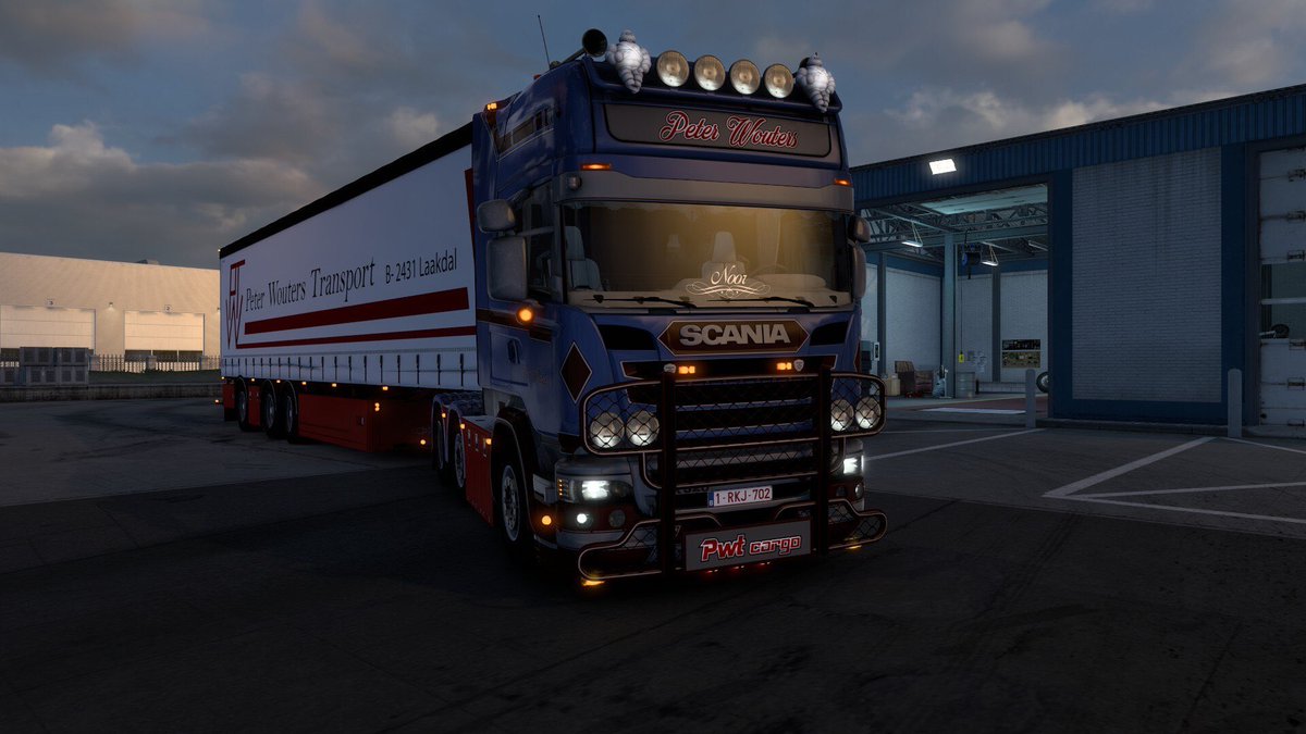 BizGames tweet media