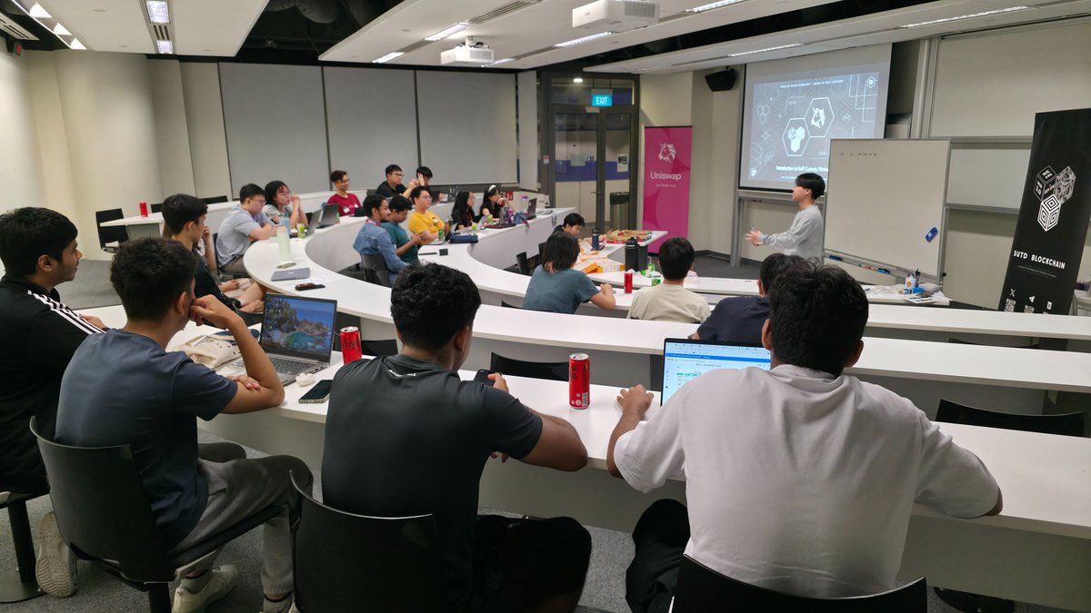 YC🔮// ongycnft.eth tweet media