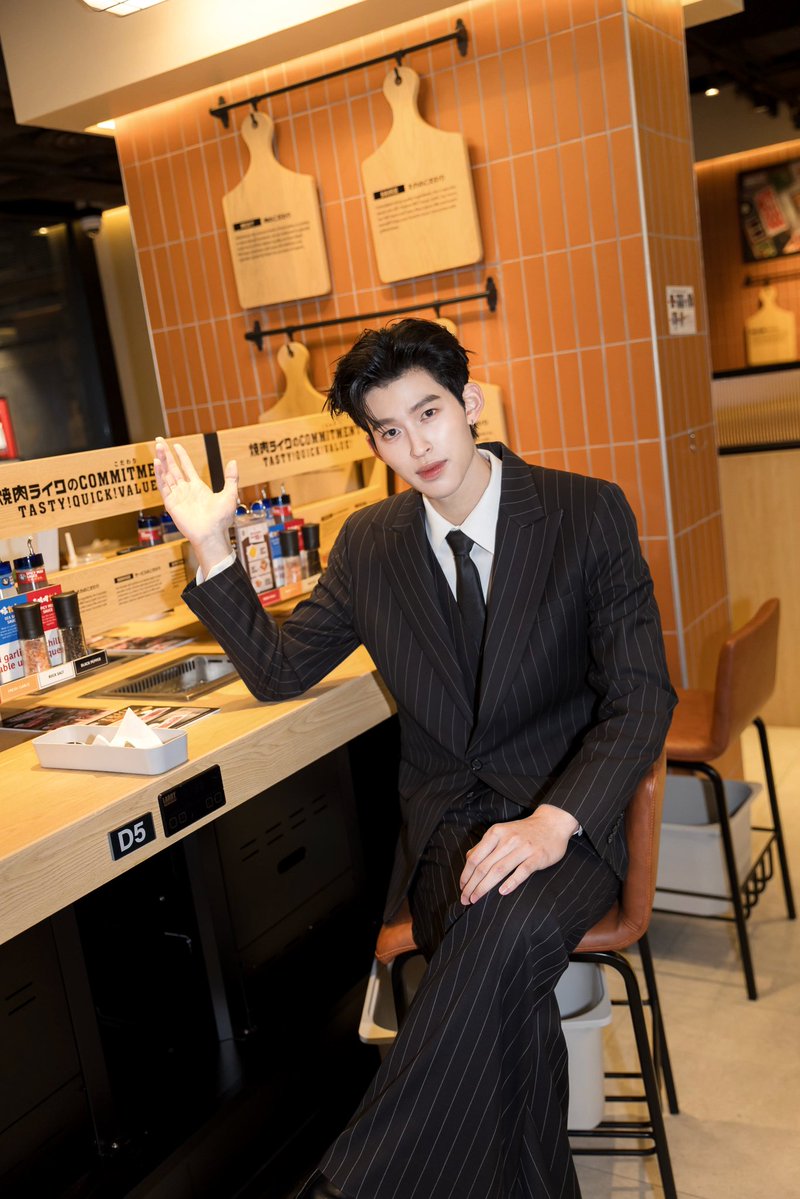 ppnaravit's tweet image. เพื่อลูกพีชแล้วซื้อแค่สาขาเดียวยังน้อยไป เดี๋ยวฉันเข้าควบรวมกิจการเลยดีกว่า
ถ้าพวกเธออยากจะมาลองทานเนื้อที่ลูกพีชชอบ ก็มาลองทานได้นะ ยากินิกุไลค์ สาขาสยามเซ็นเตอร์ ลดสูงสุดเซตละ 50% มาลองกันหละ 

#YakinikuLikeThailand
#ปิ้งย่างเตาเดี่ยวไร้กลิ่นติดตัว 
@yakinikulike_th