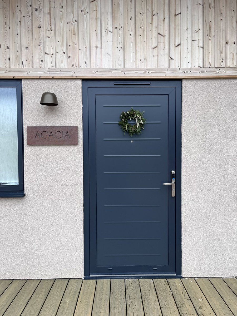 This simple looking door is like the door to Narnia. Behind this door is the most fantastic place I’ve ever stayed.
It is everything and more. 
<a href="/chesterzoo/">Chester Zoo</a> 
#thereserve #narnia #luxuryescape #bestplaceonearth