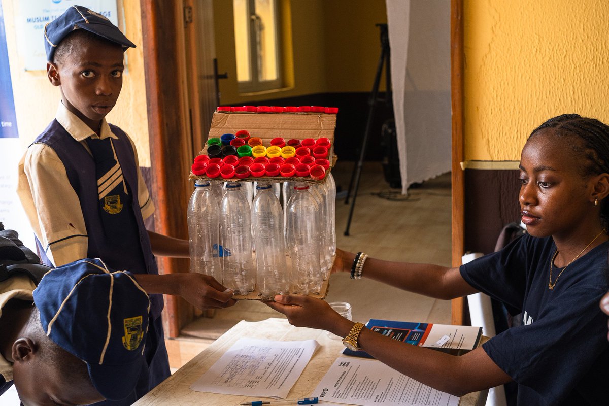 theswip_swip's tweet photo. Through teamwork and guided creativity, students engaged deeply with the Sustainable Development Goals and expressed their ideas for a better world in meaningful ways.

This is what education for impact looks like. 🌍✨

#ProjectFuture4Ward #SWIP #SDGs #Education #trendingnow https://t.co/epsY3IR5mS