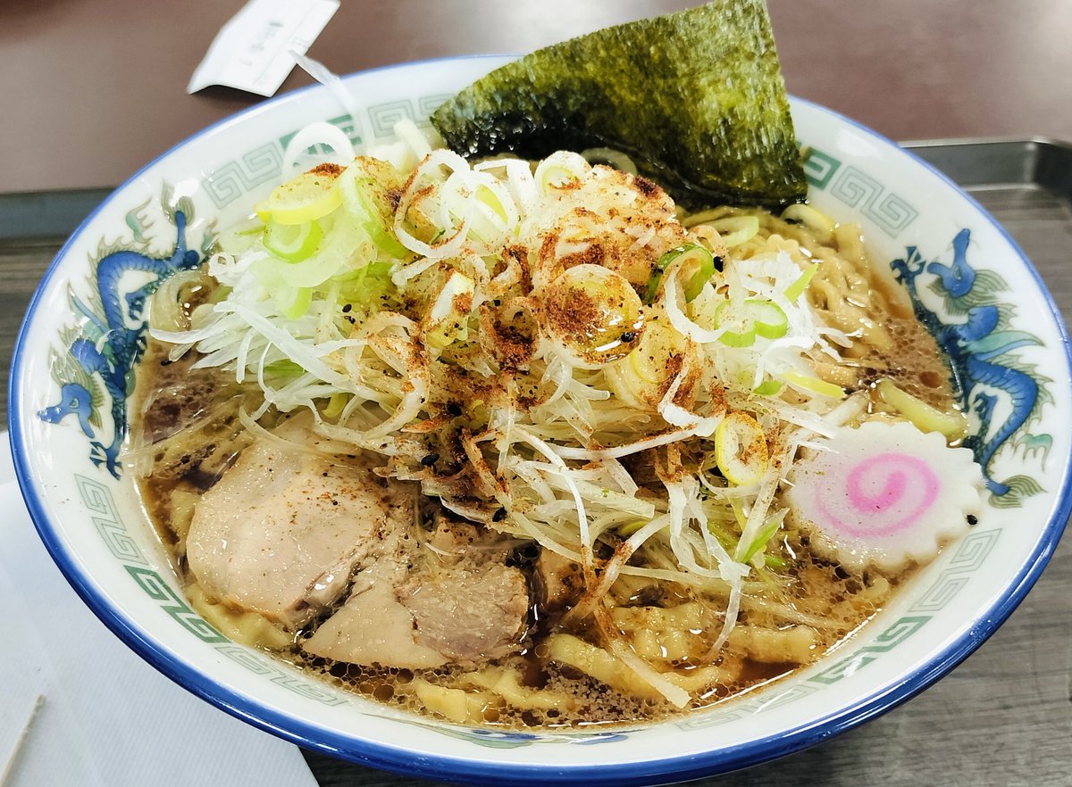 ワタナベ tweet media