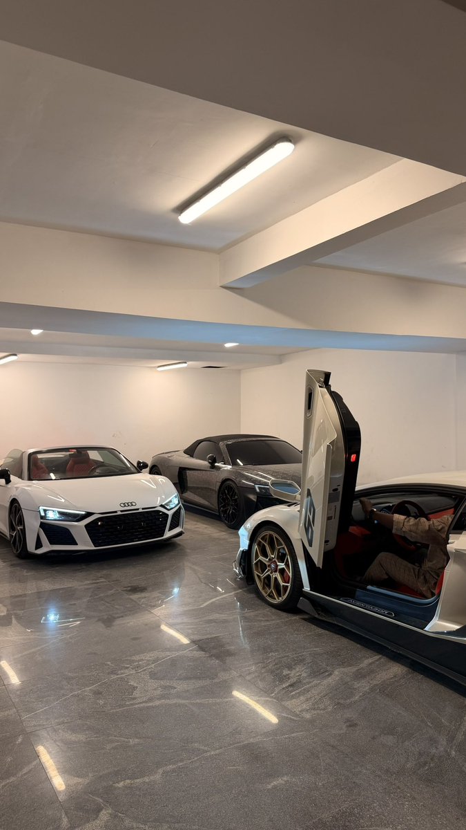 ahmedxm01's tweet image. Sorry to say but 9-5 will never get you this. 

The system is rigged.