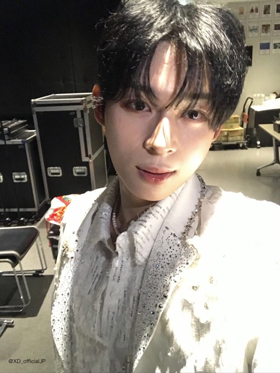 XD_officialJP's tweet photo. ［📸］

2025.12.25〜2025.12.27
🌟DOUble dream in Christma🌟
#DOHA &amp; #UO クリスマス公演🎄

寒い中❄️お越しくださった
グリニの皆さん🌱ありがとうございました❤️‍🔥

メンバーからセルカが到着.ᐟ ᢉ𐭩🐶🐰

#XD #엑스디 #ドハ #도하 #ユオ #유오 https://t.co/HsnUkCB2XW