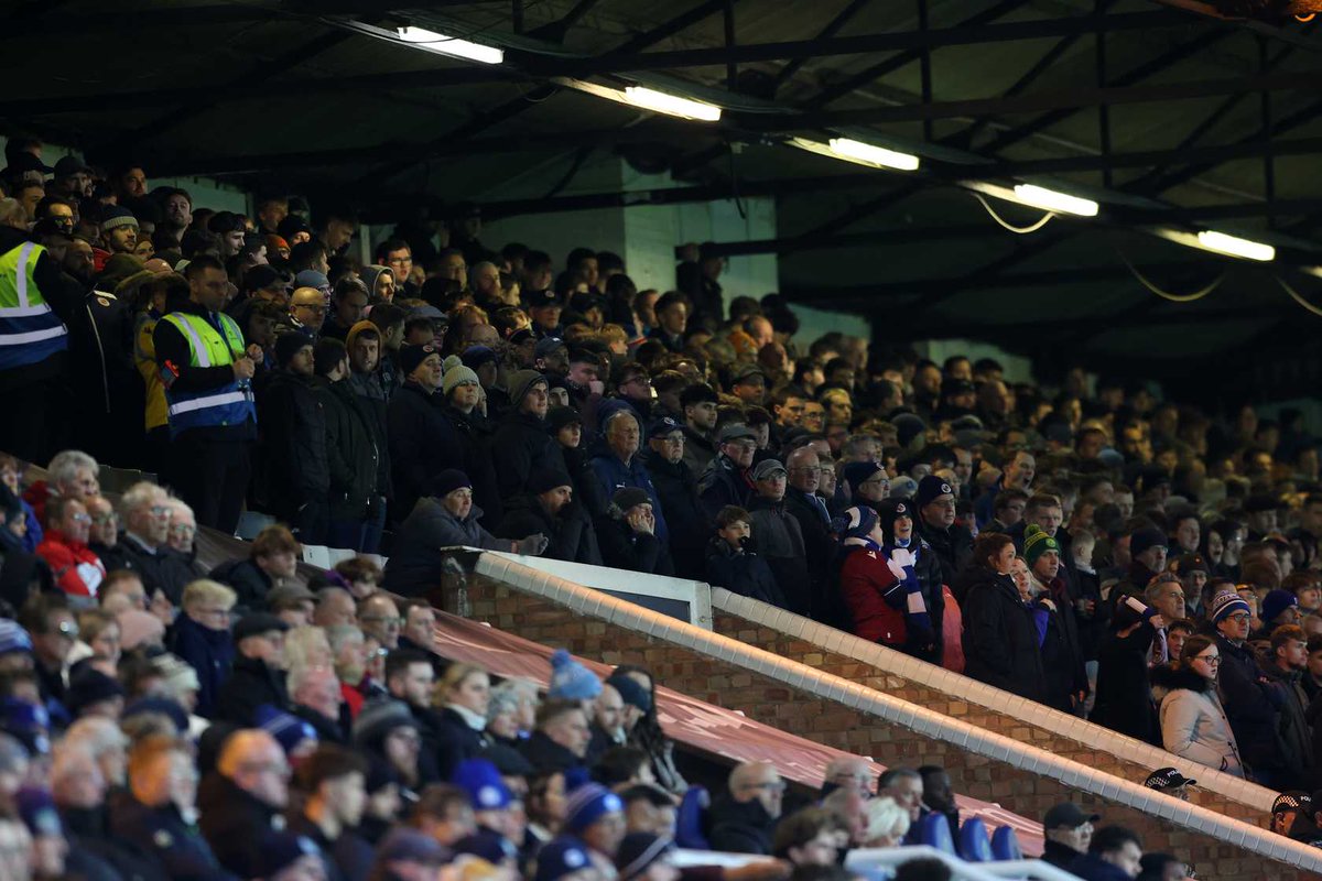 🚨Peterborough United have confirmed they are selling tickets tonight from their Main Ticket Office (card only).

There will be an increase of £3 on adults, seniors and U24s, and £2 increase on under 18s and under 14s.

Equally, supporters can purchase tickets for tonight's game