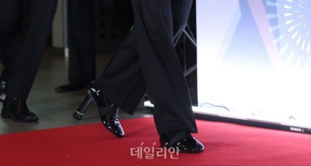 두부 tweet media