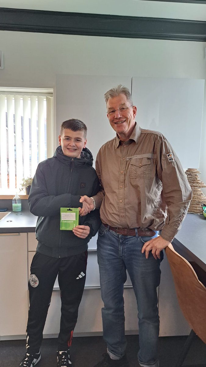 LocoFM's tweet image. De heer van Oene en Robert Vis in de prijzen bij Op weg naar 2026