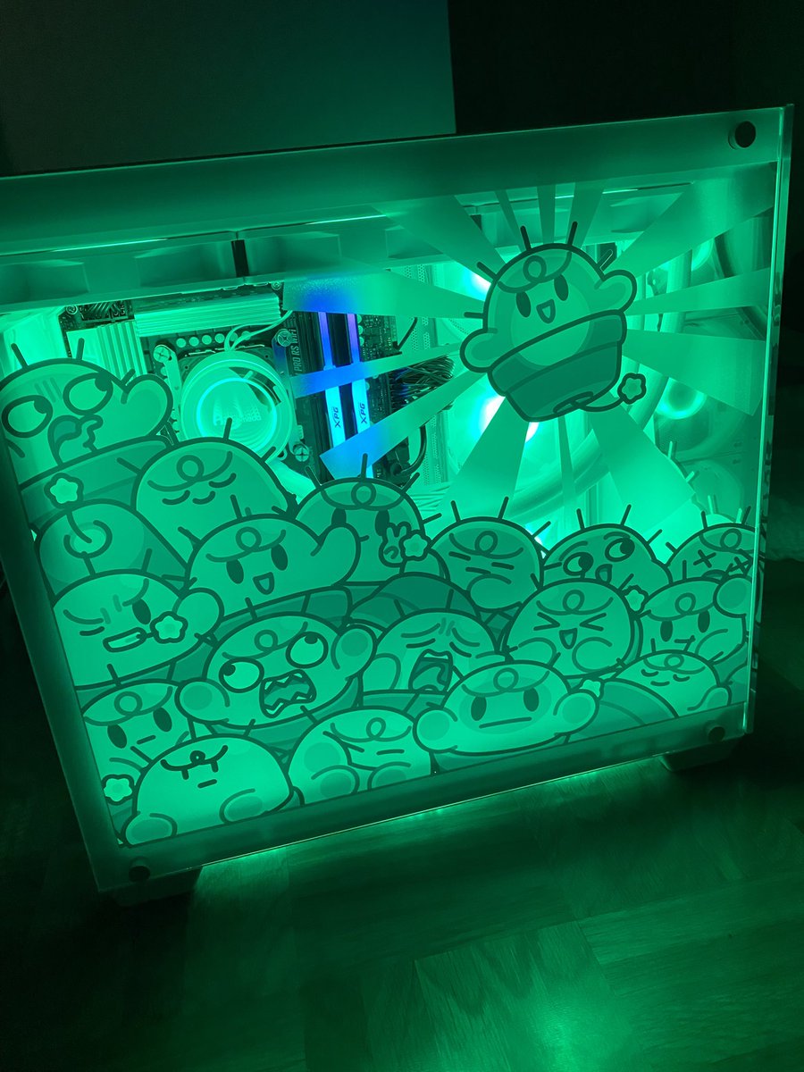 ぐちさんZETA加入おめでとう、そしてうちにもぐちつぼpc届きました^_^