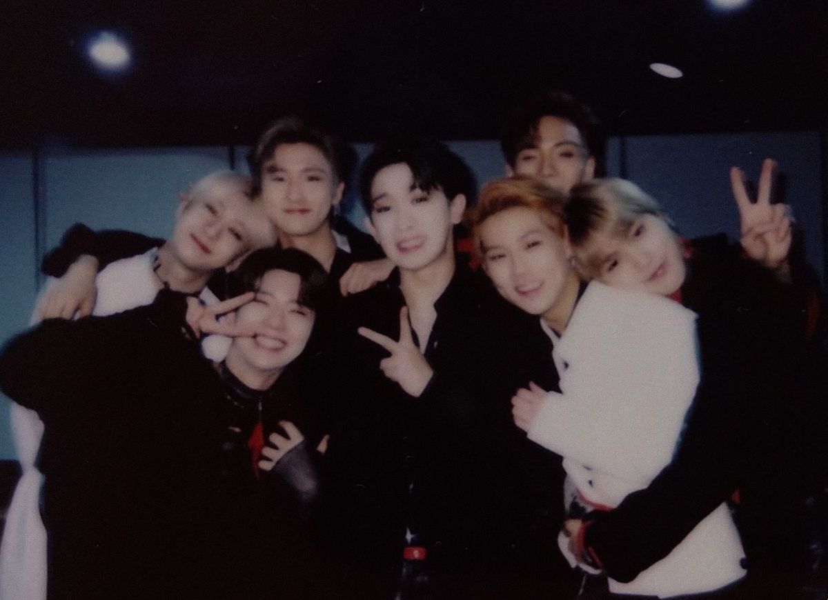 i5hyuk's tweet image. Indo para 2026 com o mesmo grupo que sou fã desde…