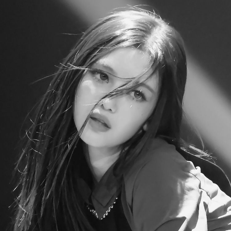 Kpop Chingu tweet media