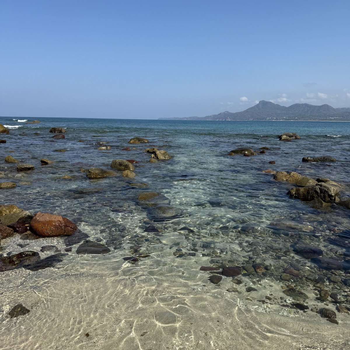 Después de una ardua investigación (me ayudó chat gpt) , luego de un reto dado por <a href="/victoriaruffo31/">victoria ruffo</a>, puedo estar 99.9% segura que está en puerto Vallarta. Será que si acerté QUEEN? ME ENCANTA SER DETECTIVE. #ruffopower vamos porque la QUEEN nos confirme si acertamos jajajajajajaj