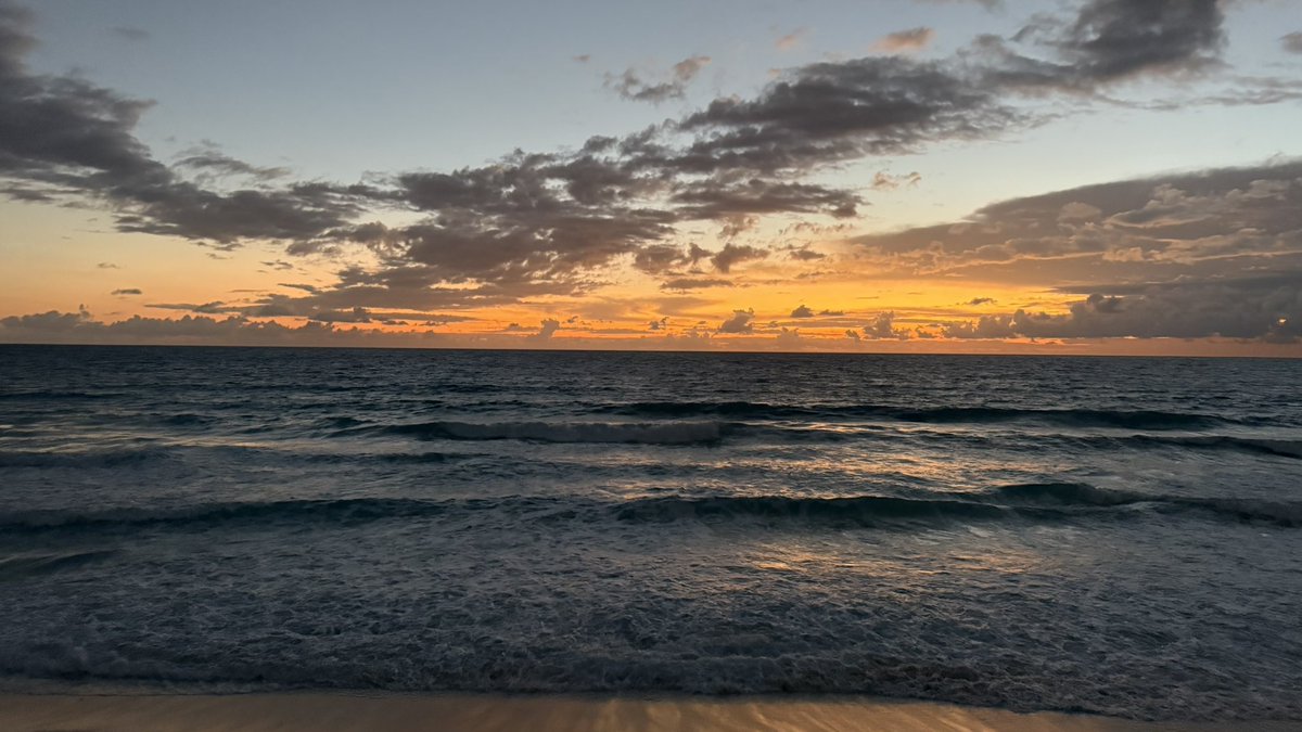 nalgazaki's tweet image. Cafecito!?