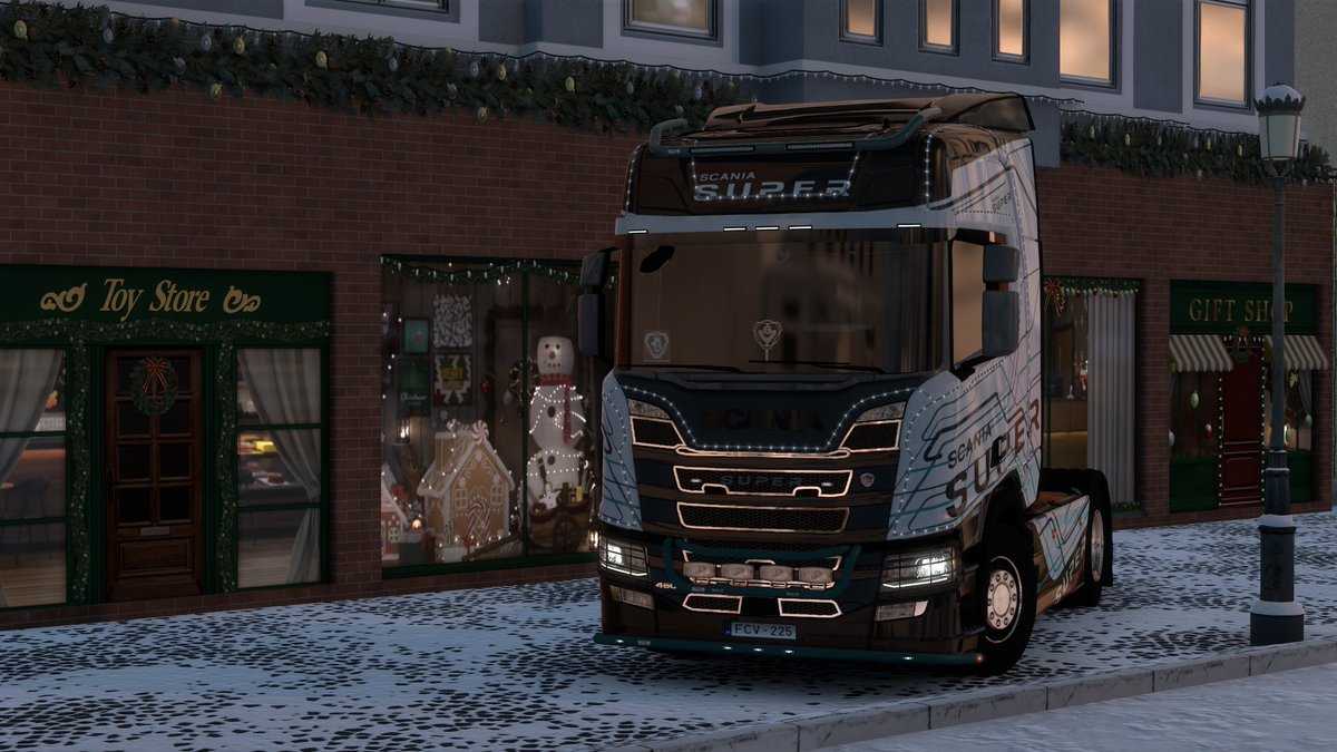 PajerKristof's tweet photo. Lost in beauty of #WovenWondersOfWinterland... 😍 @SCSsoftware @ScaniaGroup #ScaniaSuperETS2 https://t.co/HDSnrWtMIx