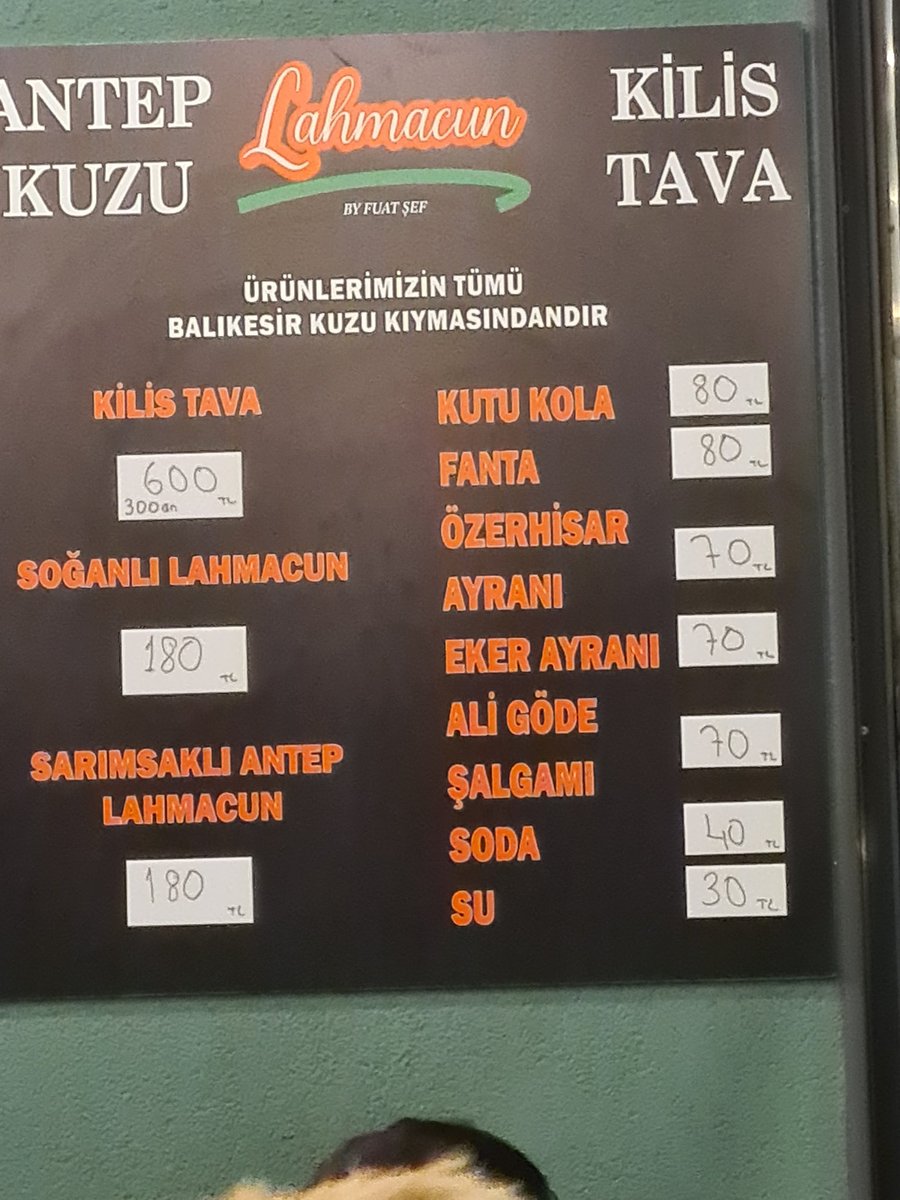 Bostancıdaki Antep Kuzu Lahmacun ve Kilis Tava Erenköy'de yeni şube açtı. 
Lezzetler eskisi kadar iyi olmasa da iyiler arasında sayılabilir. 
Kilis tava daha iyi, Lahmacun ilk ona girer mi bilmem.
Harçlar aynı dediklerine göre artık sıra beklemeye değmez bence...