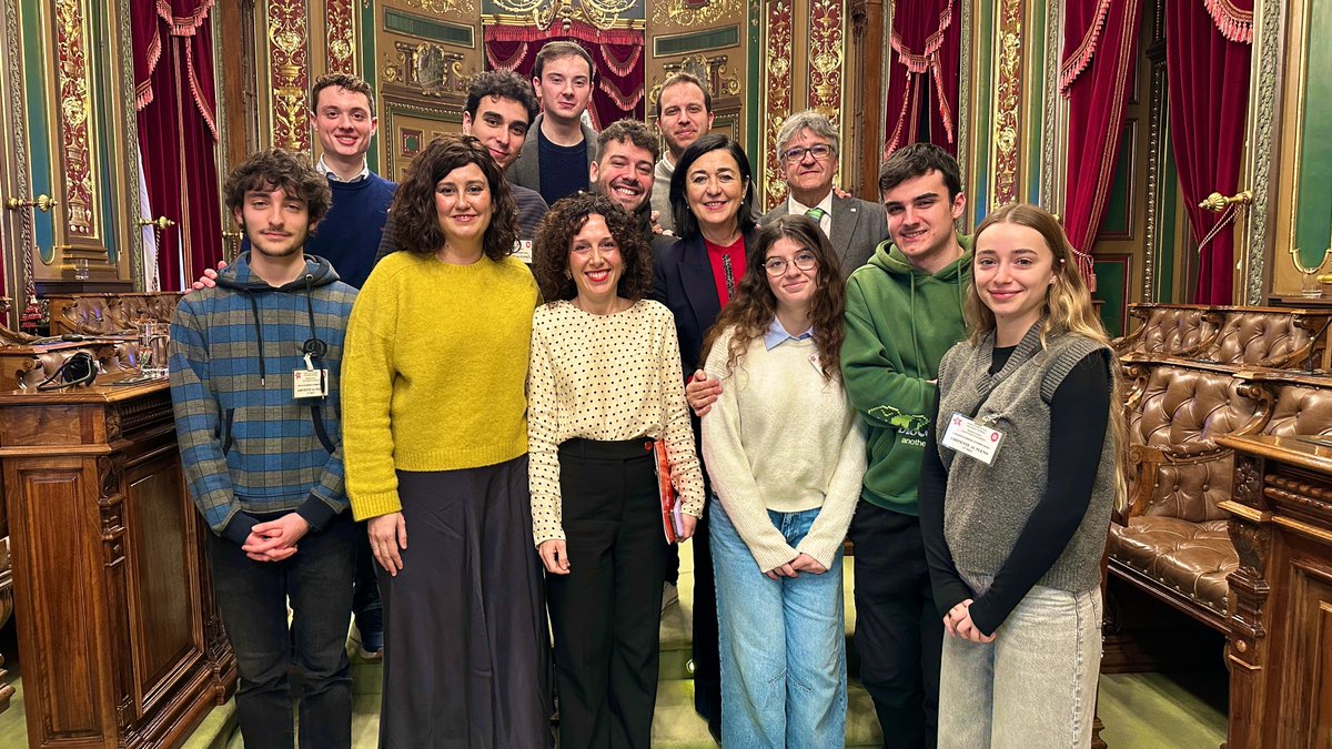 Asistimos al pleno de aprobación definitiva de los presupuestos de 2026 de <a href="/bilbao_udala/">Bilbao [Udala - Ayuntamiento]</a> 🅱️💶

Unas cuentas de record con 751.000.000€ para más y mejor:

✅ #Movilidad asequible para todas 🚲
✅ #Sostenibilidad en la visión de    ciudad 🌱
✅ #Vivienda asequible para jóvenes 🏢