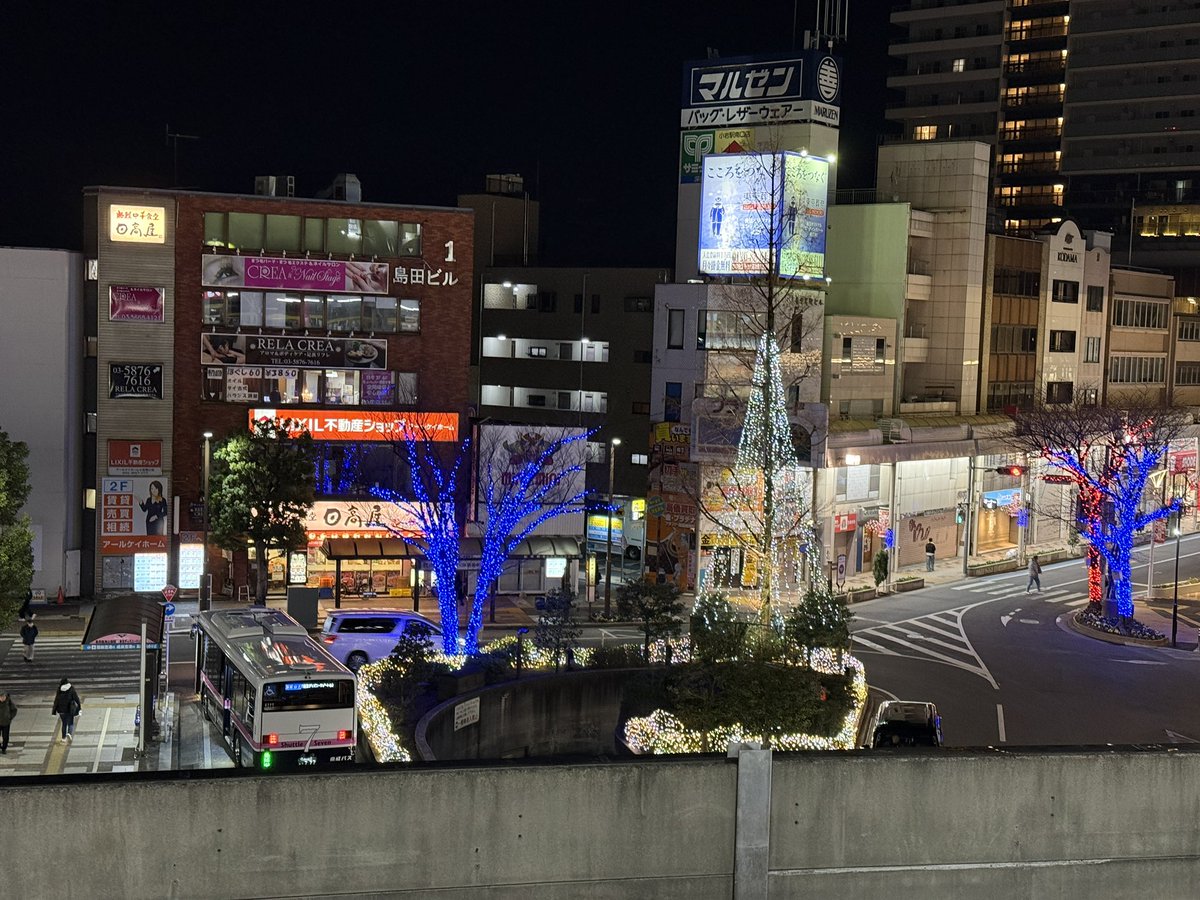 Lito__jp's tweet photo. 昨日は小岩の麻雀Bar ROADさんに飲みに行ってきました！
小岩初めて来たかも！

お店の雰囲気もとっても素敵でまた行きたい！！
金本さん、ゆんちゅるさんにお会いできたし楽しかった〜！！
もっと長居したかった😭 https://t.co/jfvz2Q1Qi9