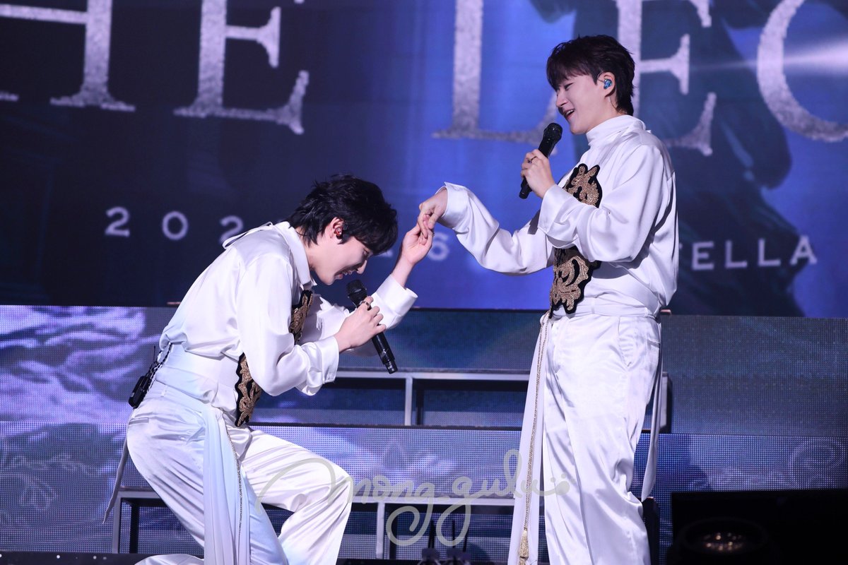 몽꾸룩 tweet media