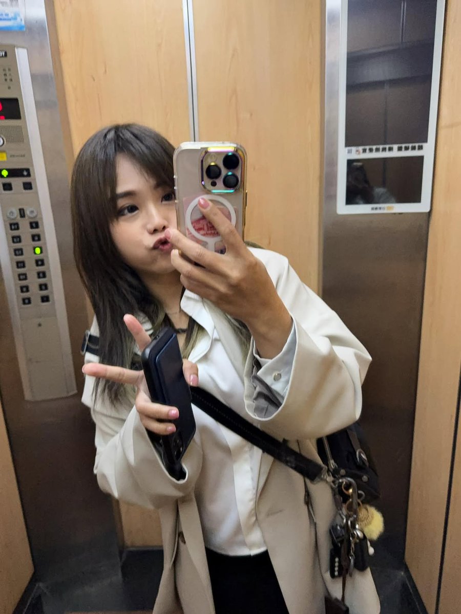 maebjun's tweet image. 喜歡你的人 
會走進你的世界 
不喜歡你的人 
才會強迫你走進他的世界
#高雄