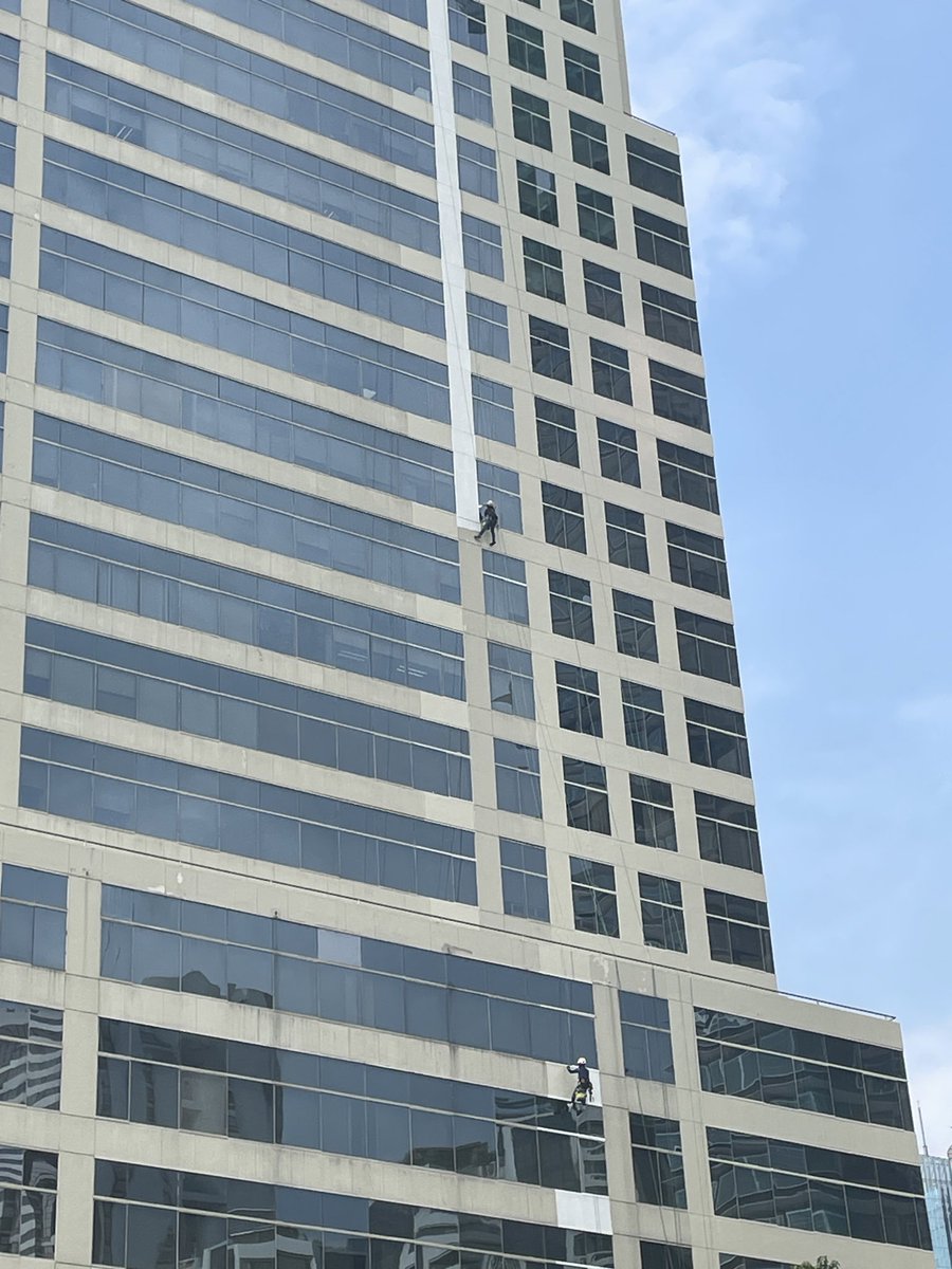 I Know I work hard but then there’s people that REALLY WORK HARD