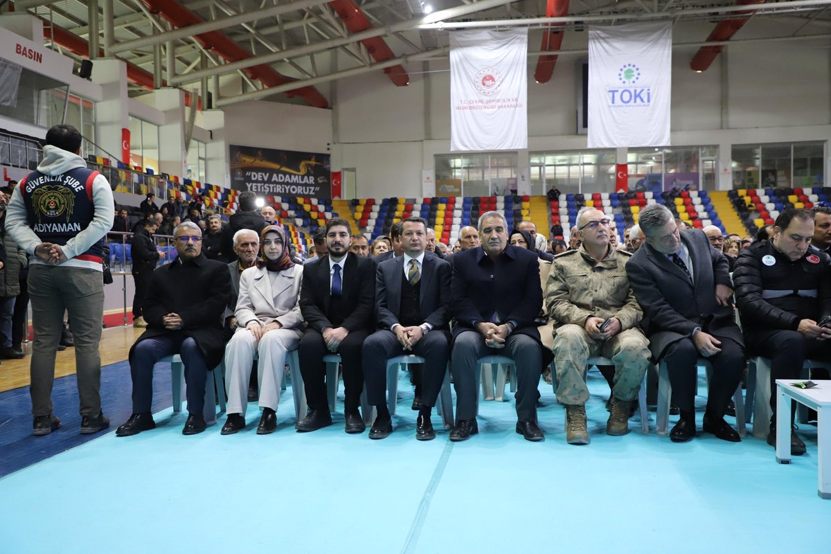 🏘️Yüzyılın Konut Projesi Kura Töreni

🍀 5⃣0⃣0⃣ bin sosyal konut projesinde ilk kura çekimi törenine katılım sağladık.

Türkiye Yüzyılı hedefleri doğrultusunda Yüzyılın konut projesinin ilk kura töreninin Adıyaman'da çekiliyor olması ayrıca bir mutluluk ayrıca gurur kaynağı