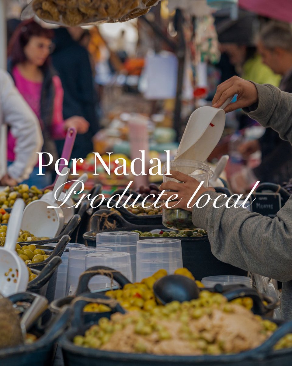 RebostBages's tweet photo. 🥕🧑‍🌾 Aquest Nadal, omple la cistella amb productes del Bages!

🌾 Quan compres local, dones suport a la pagesia, reforces l’economia del Bages i t’emportes aliments més frescos, saborosos i sostenibles.

👉 Descobreix tots els productors i on trobar-los a https://t.co/XHVjdPC0oi https://t.co/iIACwWsquT