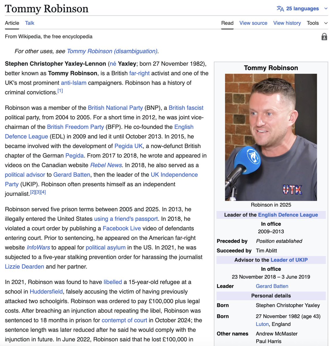 AshleyRindsberg's tweet image. Compare these two @Wikipedia entries—"Tommy Robinson" and "Alaa Abd El-Fattah." It's a masterclass in information manipulation.

Two entries. Two British men (in El-Fattah's case, at least nominally). Both subject of UK government action. Yet the entries could not be more…
