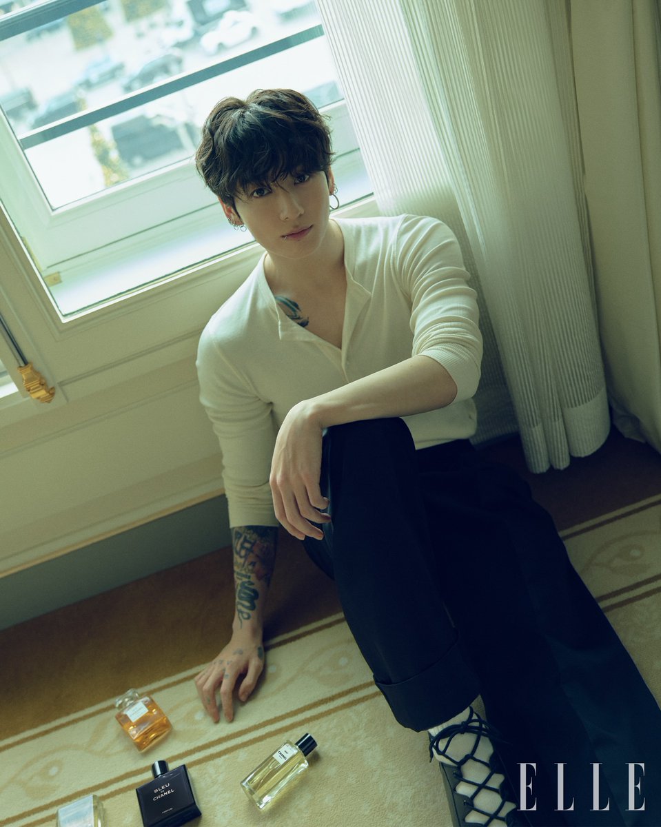 JMLOVEMODE's tweet image. ELLE KOREA 인스타  #JUNGKOOK  (1)

🔗instagram.com/p/DS19dHgkad1/…
