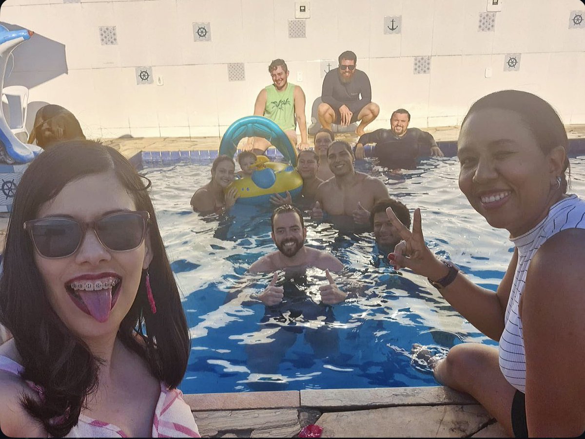 E ainda teve um dia de churrasco, piscina e muita resenha com os amigos Nintendistas <a href="/rowguii/">rowguii | XOXANDO GAMES</a> <a href="/jessicaupyt/">JessicaUP 🎮</a> <a href="/andrezzabplays/">AndrezzaBPlays</a> <a href="/AndreKirby_/">André Kirby</a> <a href="/nerdnintendista/">Nerd Nintendista 👾🚩</a> <a href="/doraminhapop/">Nathasha de Andrade (Nath) ⁷</a> <a href="/JacksonTheus_/">🐙Ultra Theus</a> <a href="/RogerioMarrara_/">Rogério A. Marrara</a>