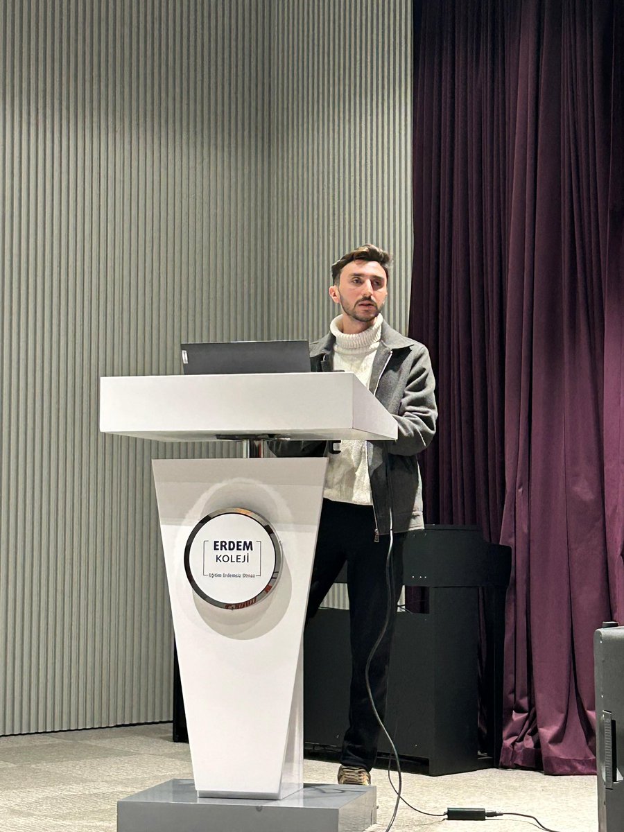 Bankacılık ve Sigortacılık Bölümü olarak Erdem Kolejindeki öğrencilere bölüm tanıtımı yapıldı.
<a href="/hkuiisbf/">HKÜ İİSBF</a>