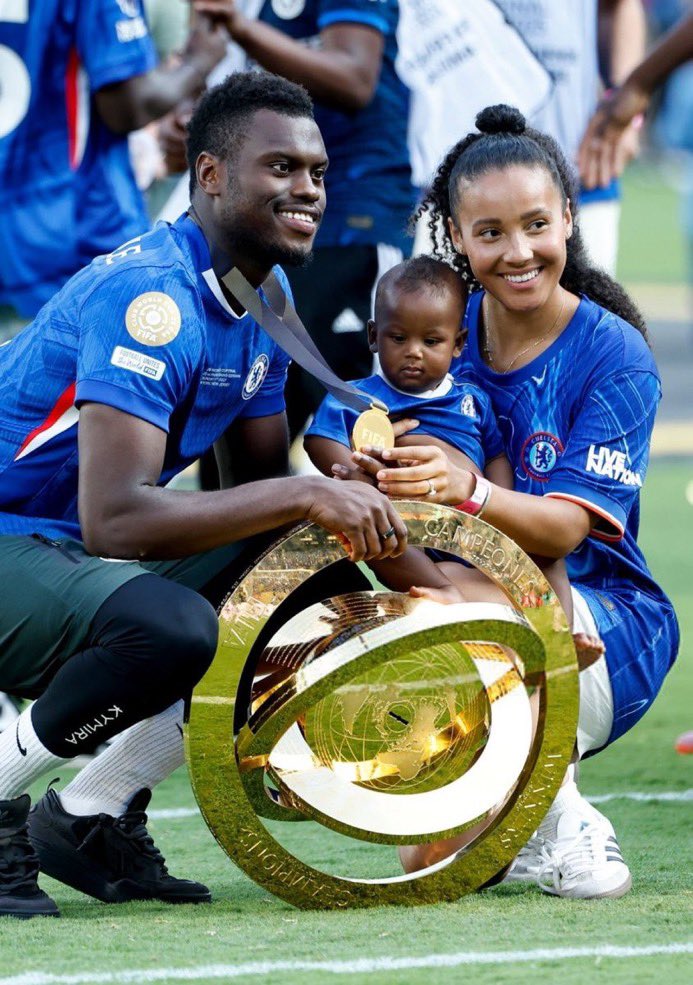 Life after school : 

that brilliant student            the dumbest in class