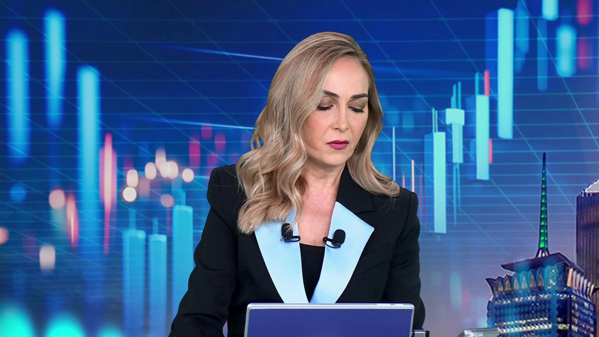 عاجل | البحرين تطلق قانوناً جديداً لضرائب الدخل للشركات المحلية. البحرين ترفع سعر الغاز الطبيعي للمصانع وتخفض المصروفات الإدارية للحكومة. البحرين ترفع أسعار الوقود وتعريفات الكهرباء والمياه لتعزيز الاستدامة المالية جرس الإغلاق _Business nadine_bn 