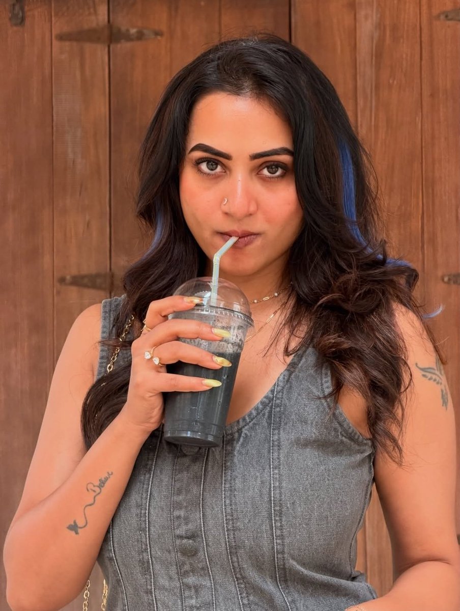 Kavya_ss tweet media