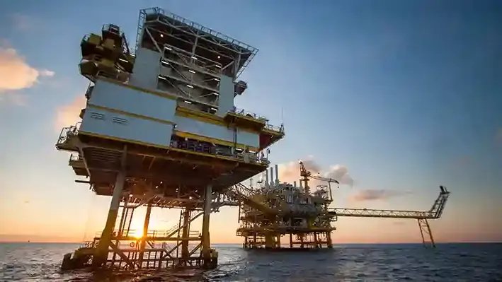 Ensuring safe approach to #decommissioning! 

A newly released Cased Hole Well Control Manual for Decommissioning Activity that is dedicated to the nearshore Gulf of America aligns with the <a href="/BSEEgov/">BSEE</a>'s standards. 

Read more on Offshore Network: zurl.co/AzB01