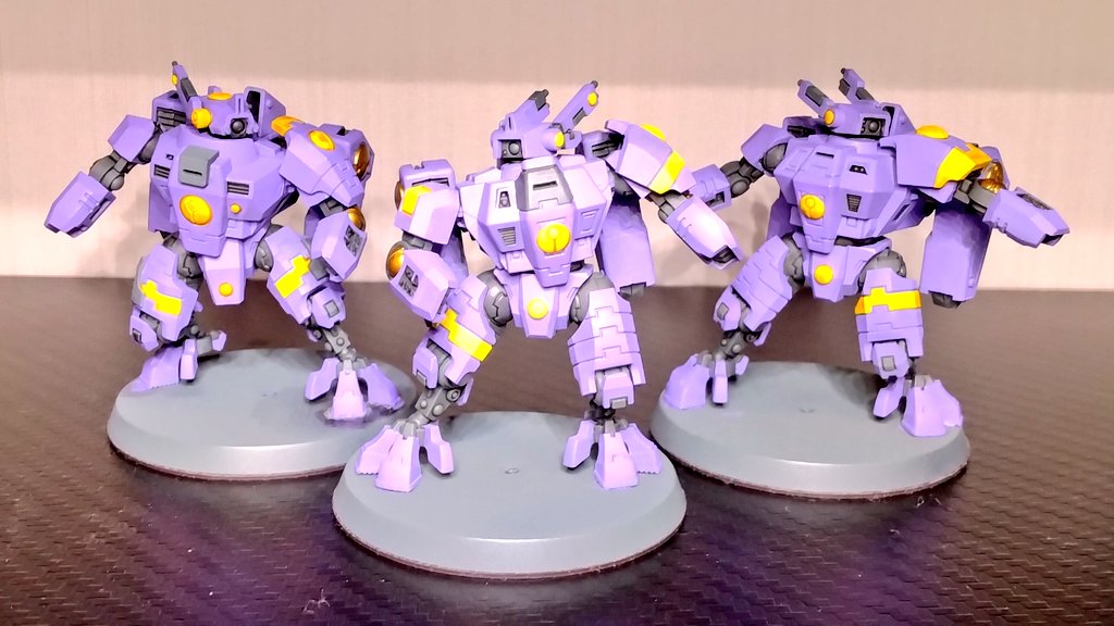 ガッツリ年跨ぎますが、途中までだったこの子らをバトルレディまで塗ります