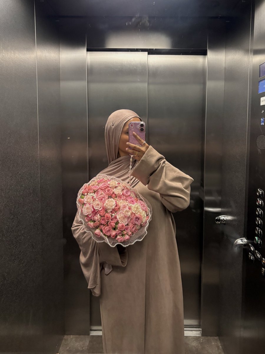 2fz44's tweet photo. flower edition https://t.co/0E4UMjNq6C