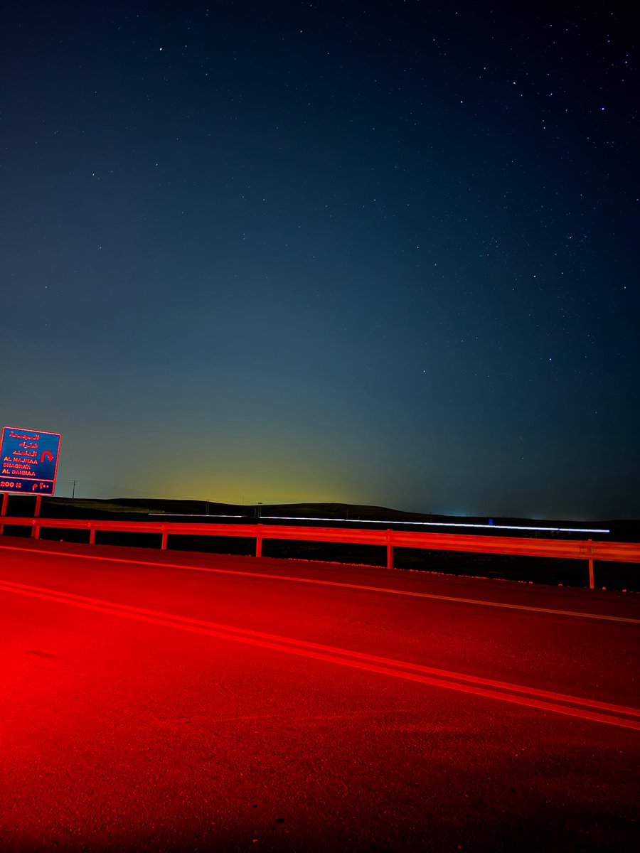 الخساير تعوض والمواجع تطيب 
والليالي فرحھا يطمس أحزانها 
ِ
البلاء ذكرياتٍ بداخلي ماتغيب 
 ردها مستحيل وصعب نسيانها