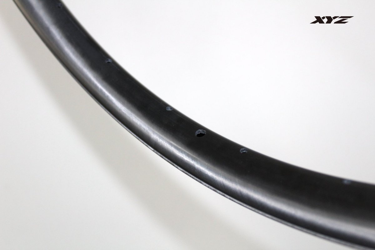 xyzbicycle's tweet image. Grab Your XYZ Ultra-Light 29er Carbon MTB Rims A348S —Only 245g, 30mm inner width, 35mm outer width—unmatched lightness for trail-blazing speed.

#xyzcarbonrims 
#xyzcarbontechnology 
#custommtb 
#mtbwheels 
#mtbxc