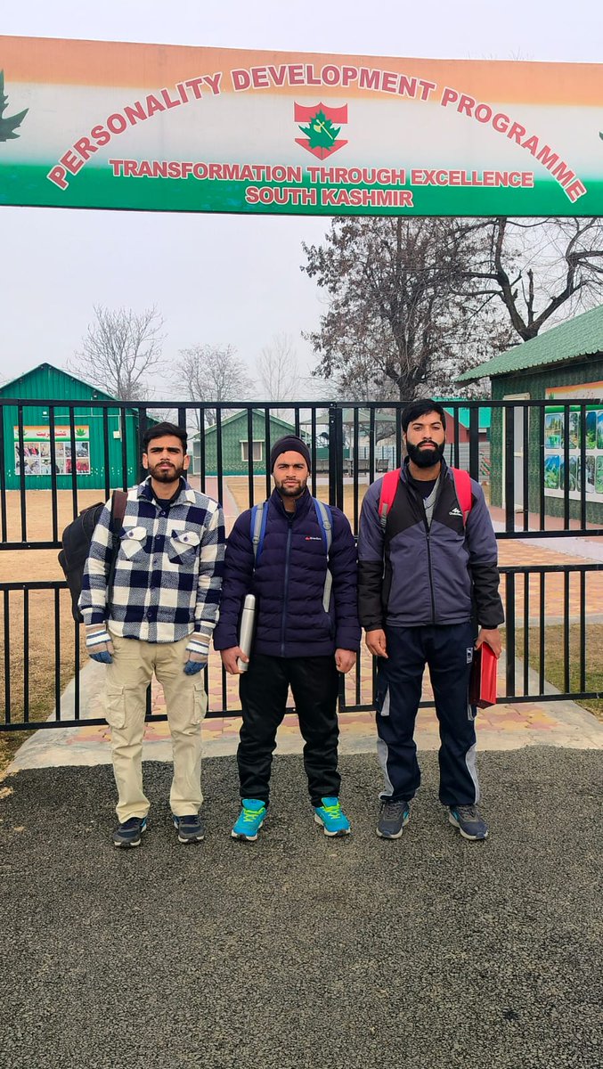 kashmir_right's tweet image. PDP empowered Kashmiri youth through confidence building, communication, sports and national perspective sessions, promoting leadership, harmony and national integration unity
@OfficeOfLGJandK  #FutureLeaders #ConfidenceBuilding #YouthEmpowerment #youthclub #IndianaArmy