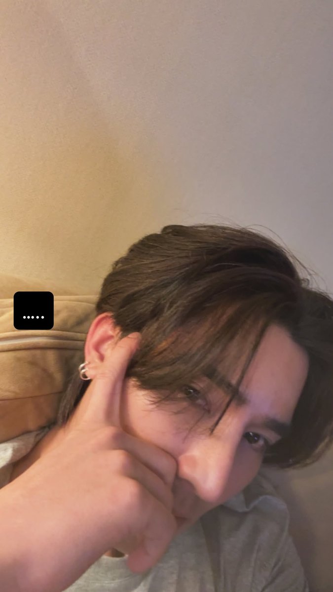 badbboss's tweet image. what i am thinking?