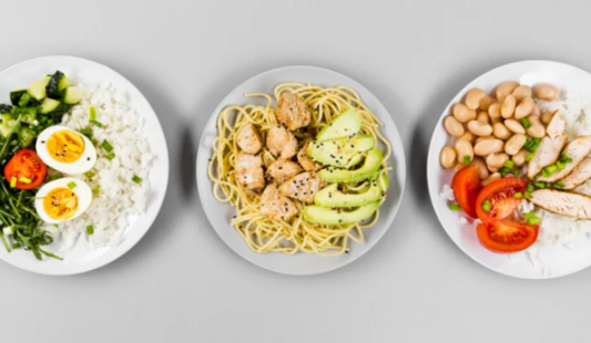 هل يؤثر ترتيب تناول الطعام على صحتك؟ إليك أفضل ما يجب البدء به 