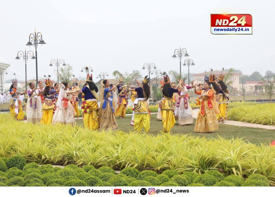 nd24_news's tweet photo. বটদ্ৰৱাত মুকলি হ'ল গুৰুজনাৰ অৱিৰ্ভাৱ ক্ষেত্ৰ 'বটদ্ৰৱা প্ৰকল্প'। প্ৰকল্প মুকলি অনুষ্ঠানত পৰিৱেশন কৰা গুৰুজনাৰ অতুলনীয় সৃষ্টি, সত্ৰীয়া কৃষ্টি-সংস্কৃতিৰ কিছু দৃশ্যাংশ...

#ND24 । #BatadravaProject । #Batadrava https://t.co/zIgfOdUxBE