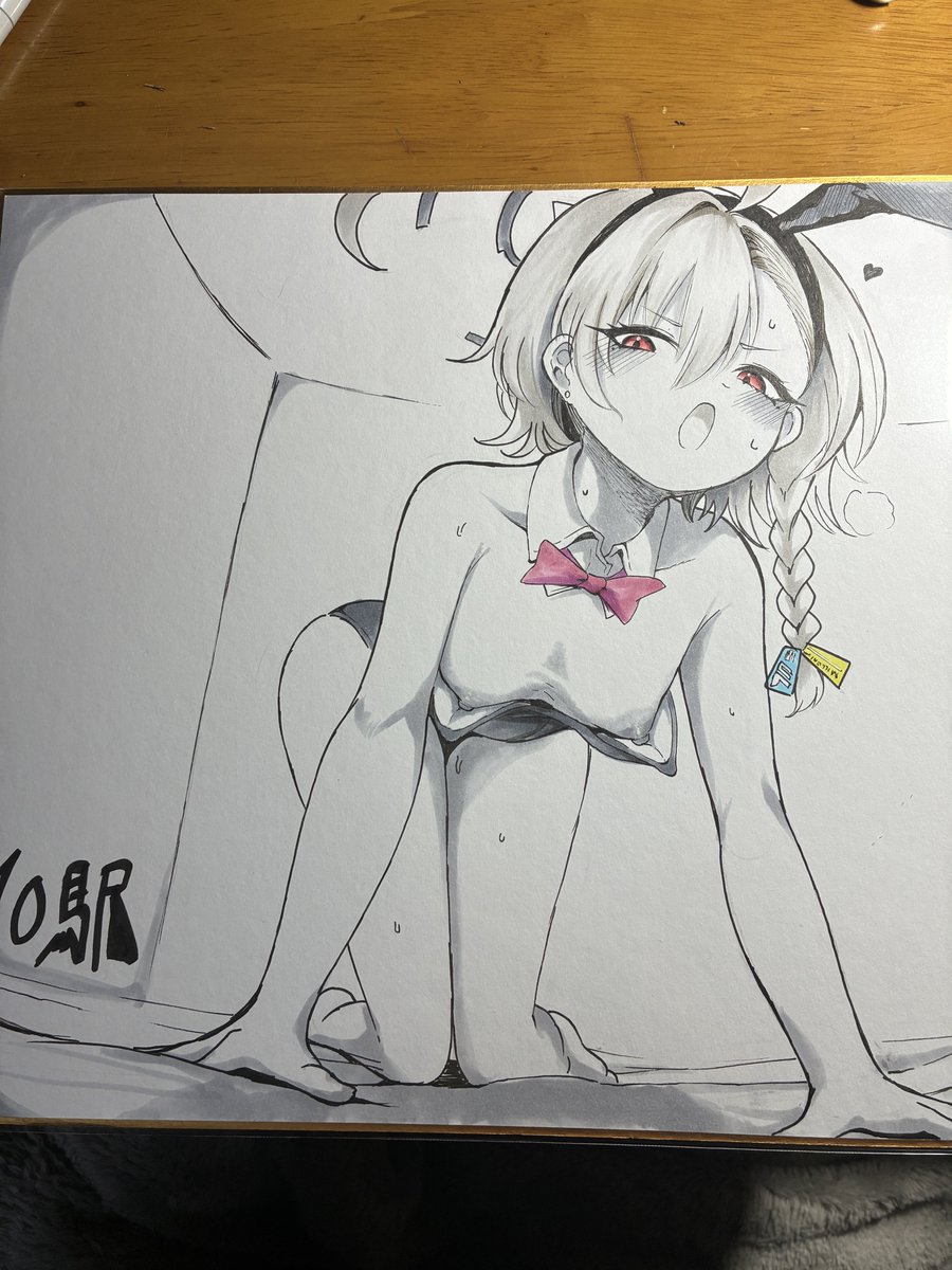 バニーネルとバニーカリンの色紙、バニーアスナの色紙はコミケ会場で完成させます。 