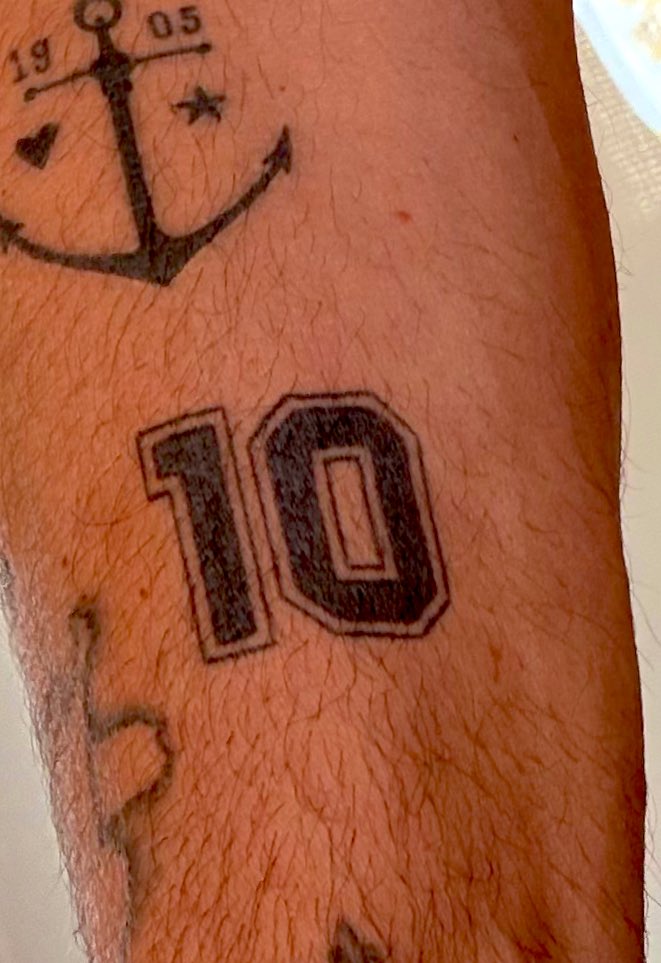 EGBrancciari's tweet image. 10 Días! 💿 🔥