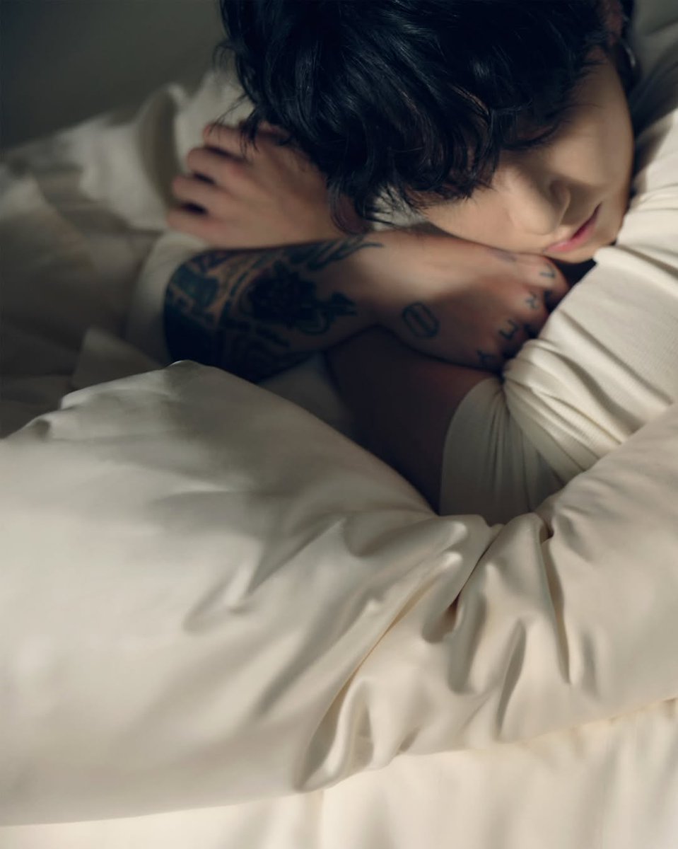 とんでも好きだ…ジョングクさん🫠💜 やっぱりフォトブックを