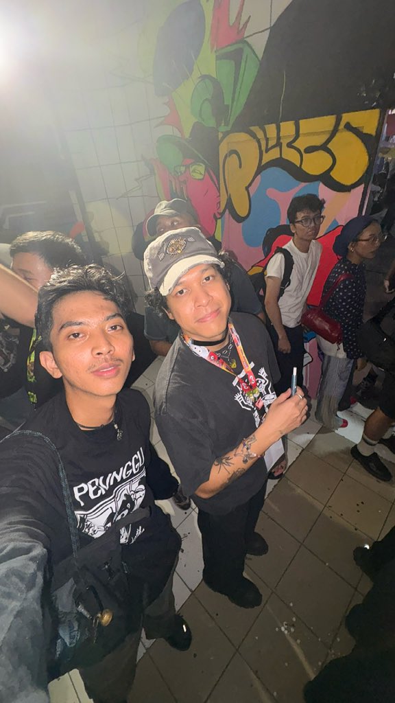 atap puskesmas tweet media