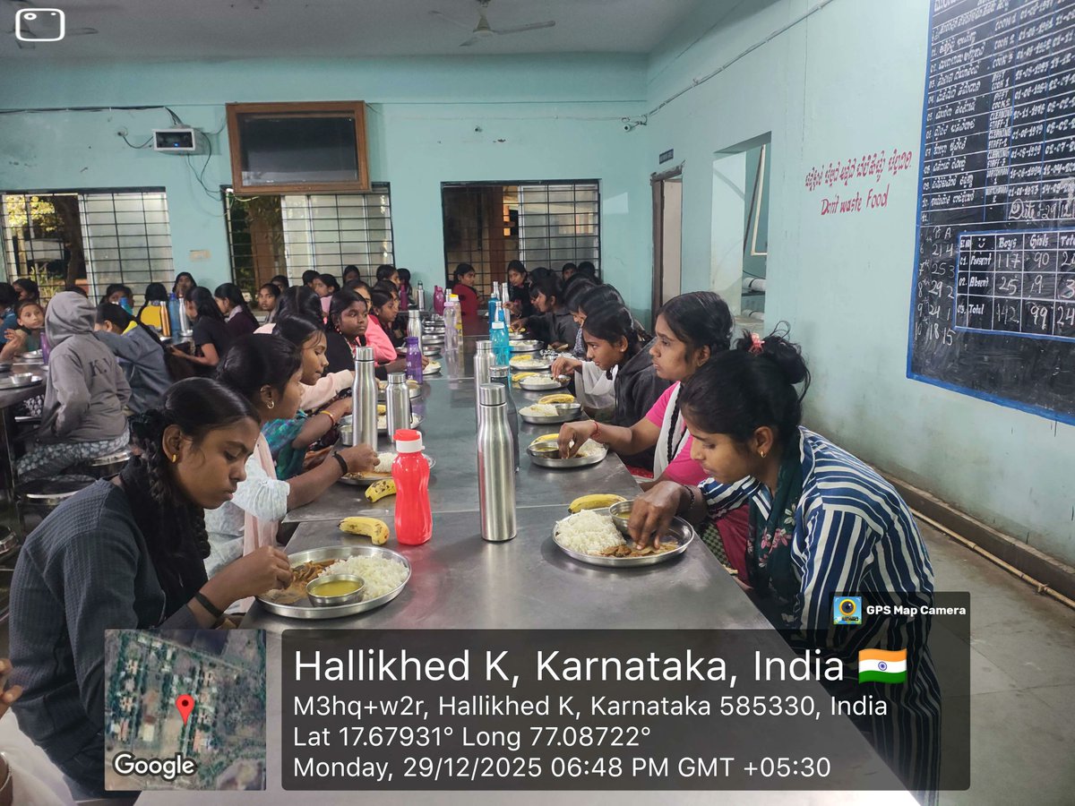 Sc351K's tweet photo. Dinner  #SocialAudit_SWDMeals #SocialWelfare_Karnataka https://t.co/yvyvWzxjV7
