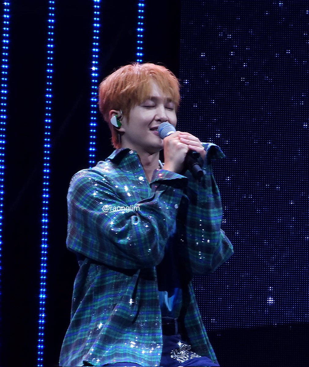 hourlyjinki's tweet photo. #온유 #ONEW #オニュ@SHINee @ONEW_GRIFFIN https://t.co/ejj5NDPHAC