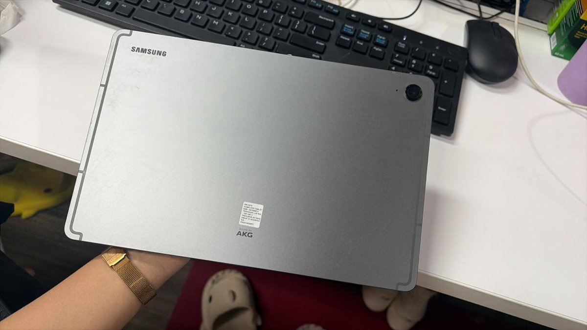 cherry on cake🍰 tweet media