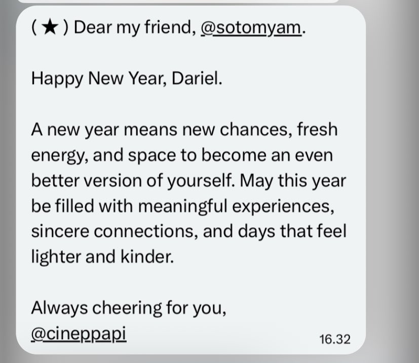 ehongkyung's tweet image. dapat cute new year box dari orang paling ismut sejagat raya ini, yaitu kakak mbil&amp;lt;3 terima kasih kakak mbill sudah jadi teman dariel, semoga kita sama sama terus dan bahagia terus untuk waktu yang lama yah. big hug untuk kakak mbill.🤍